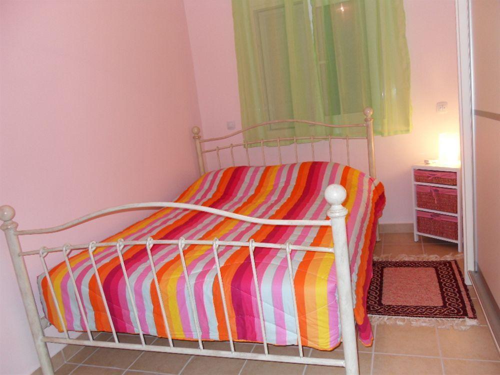 Omorfi Poli 120 Sqm Apartment Nauplion Buitenkant foto