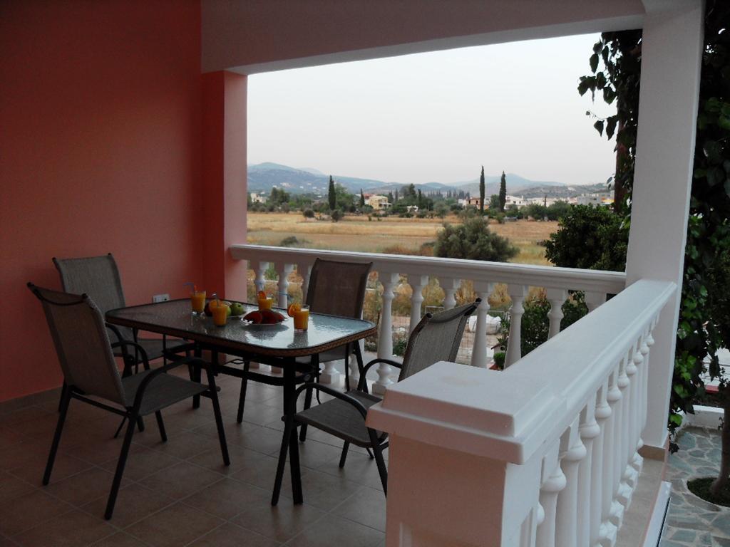 Omorfi Poli 120 Sqm Apartment Nauplion Buitenkant foto